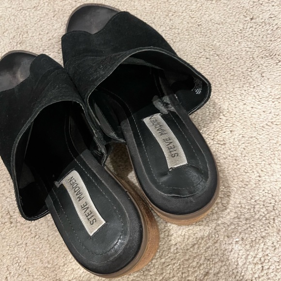 Steve Madden Black Suede Block Heel Mules - Picture 4 of 7